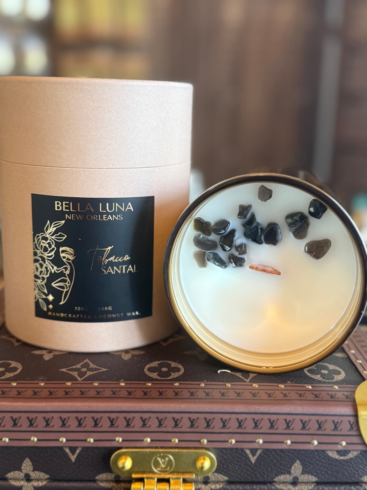 12oz WoodWick candle Tobacco Santal