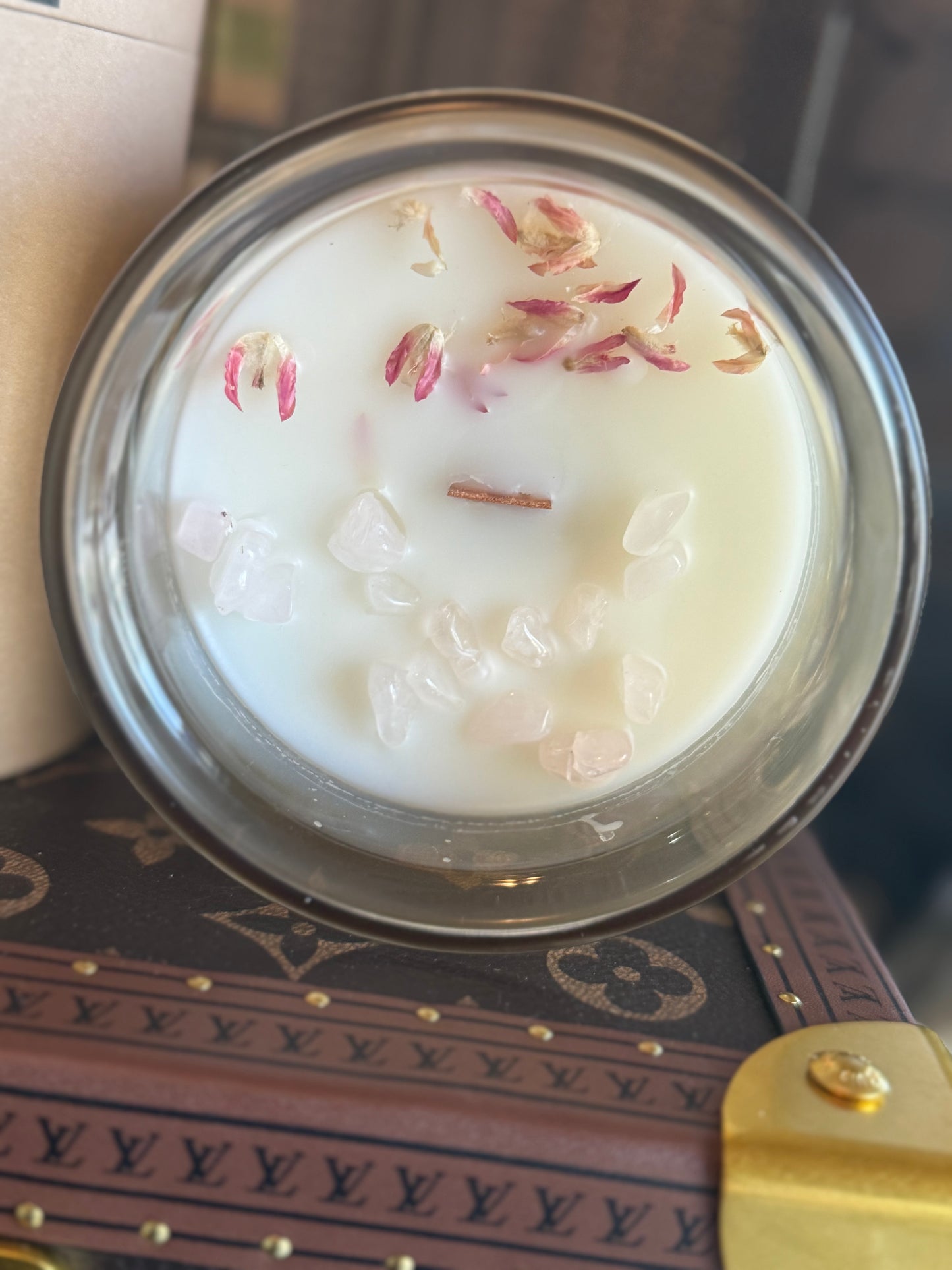 11oz WoodWick Candle Delina